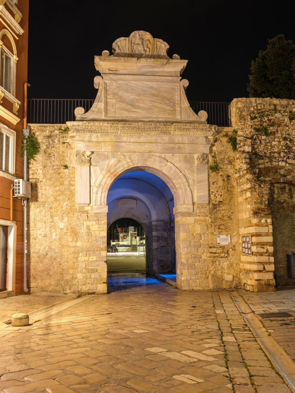 Luxury Rooms Volat Old Town Zadar Zewnętrze zdjęcie